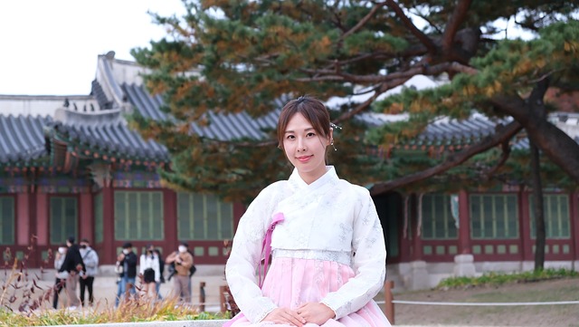 女子照顾出车祸新郎6年 ：幸福的婚姻，逆境里不离不弃，顺境中彼此珍惜