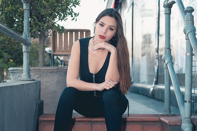 婚姻问题,家庭矛盾,情感诉说,情感咨询,如何让女生主动找你聊天