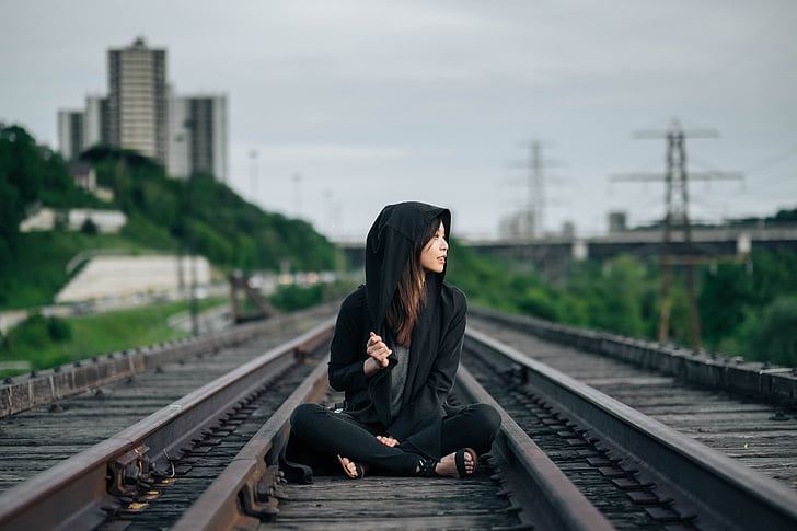 女儿20岁生日送什么礼物