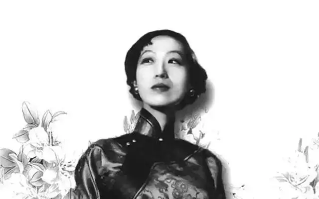 张爱玲-见到了他，她变得很低很低，低到尘埃里去，但心是欢喜的，从尘埃里开出花来