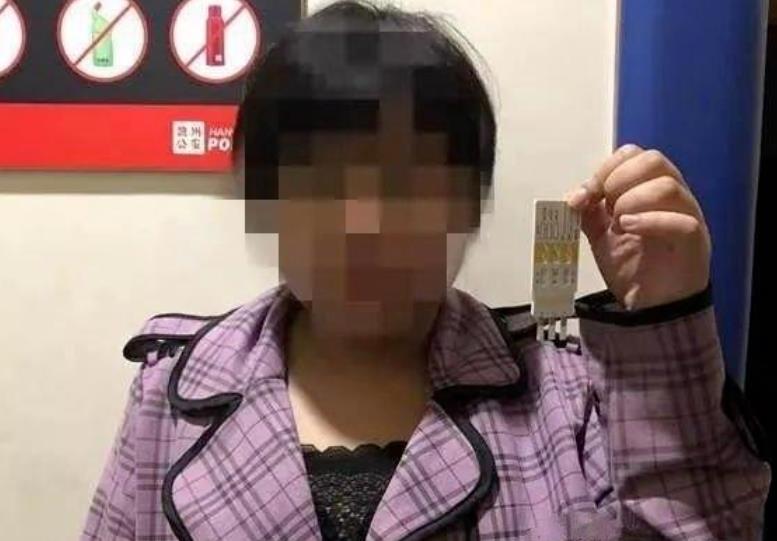 女子与网友见面，带了30个避孕套，男子崩溃….