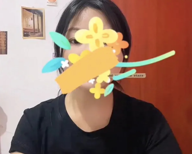 女子曝遭驾校教练猥亵一小时，警方介入，评论炸了